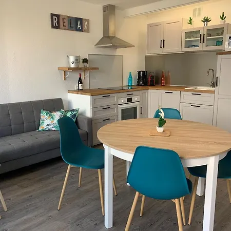Bel Avec Terrasse Proche *