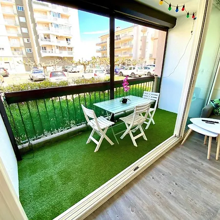 Bel Avec Terrasse Proche Apartment *